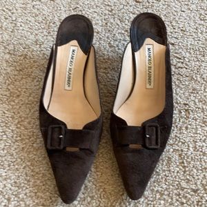 Manolo Blahnik brown suede buckle mule heels